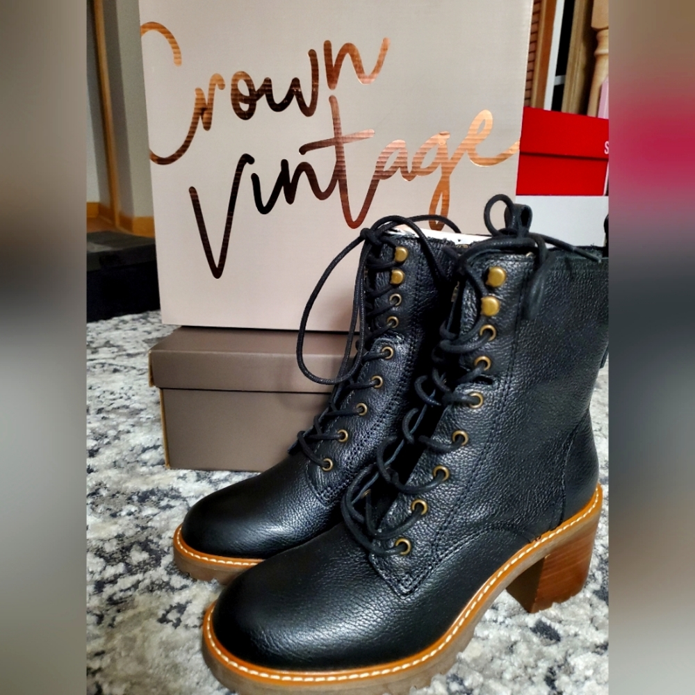 Women's Boots